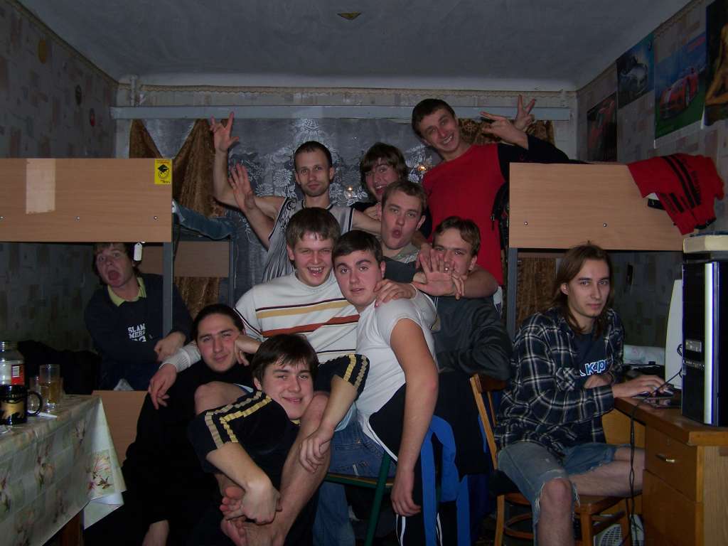 Жизнь в Общежитии.
