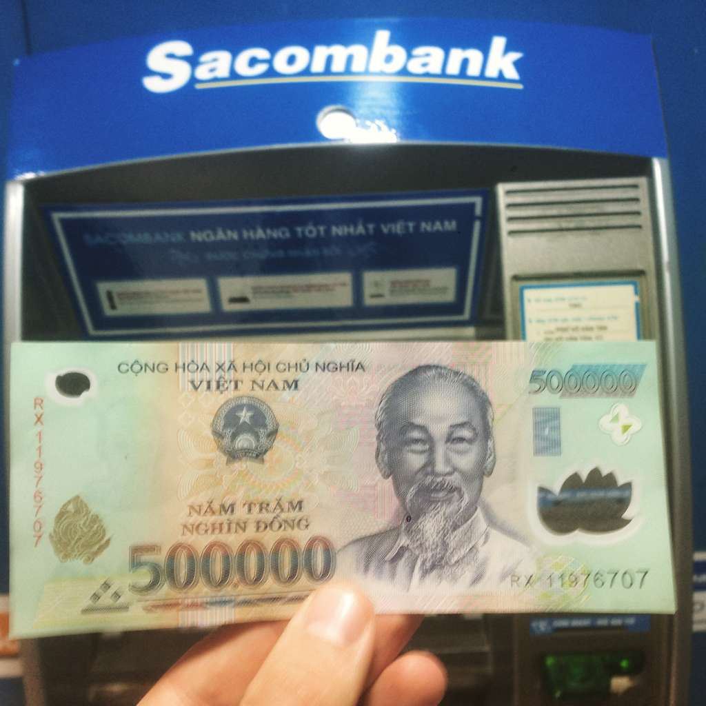 500 000 донг = 22-23 usd.